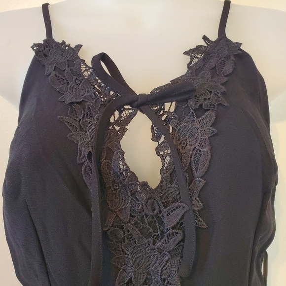 19 Cooper Nordstrom embroidered mini dress sz.sml - Picture 6 of 10